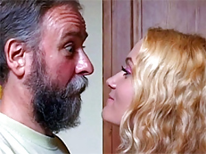 Pregnant teenage sweetheart seduces senior with a banana