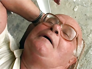 Horny senior gives away a cumload to a teen girl